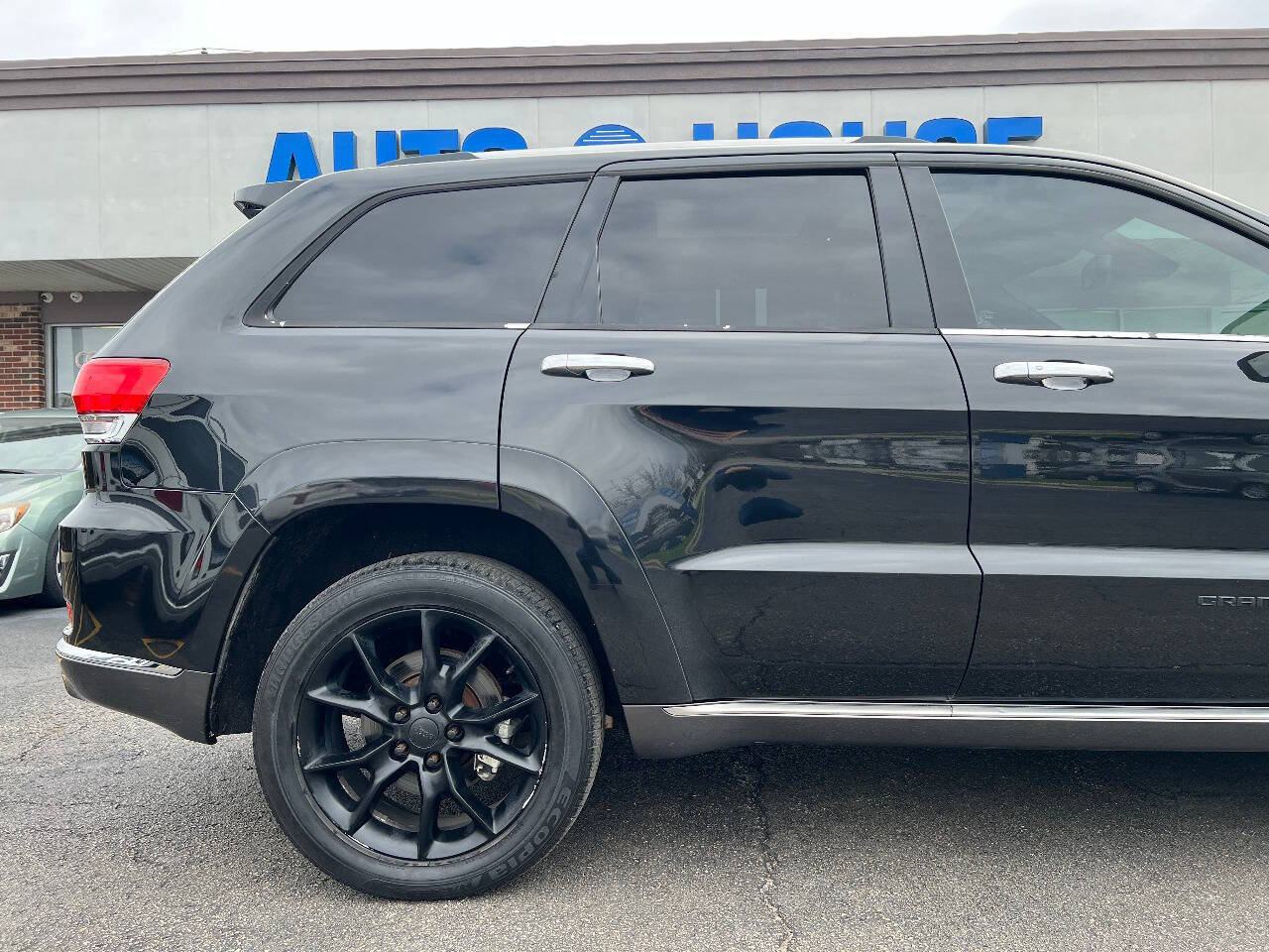 Used 2014 Jeep Grand Cherokee Summit image 39