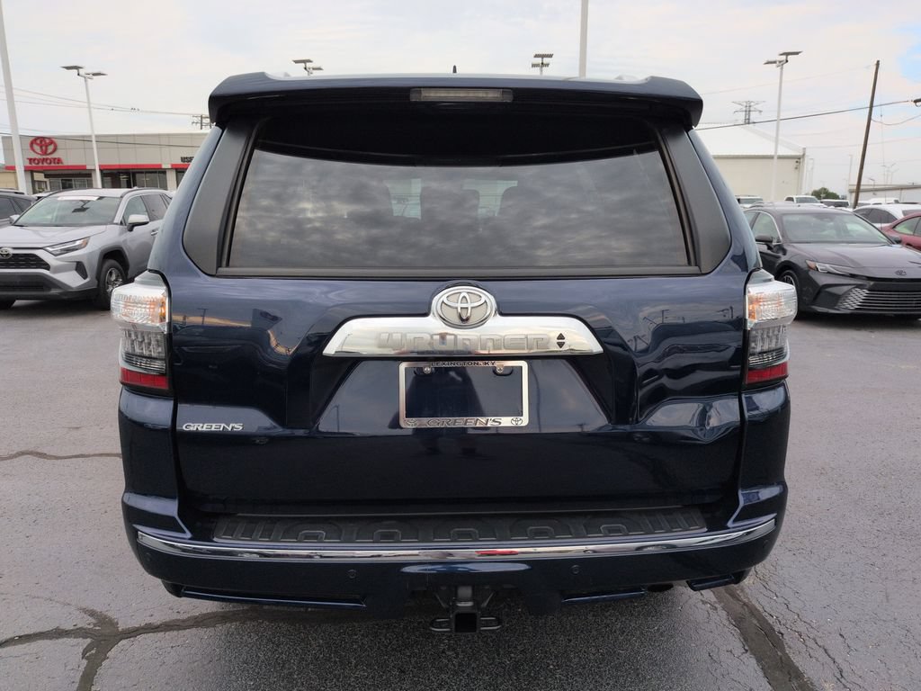 Certified 2024 Toyota 4Runner Limited AWD/4WD image 4