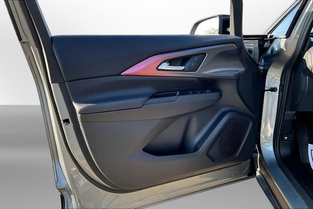 Certified 2025 Chevrolet Equinox EV RS AWD/4WD image 22