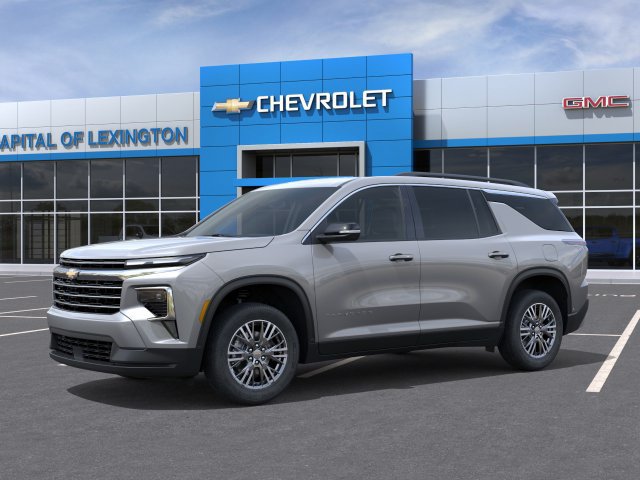 New 2026 Chevrolet Traverse LT w/ Driver Confidence Package FWD image 2