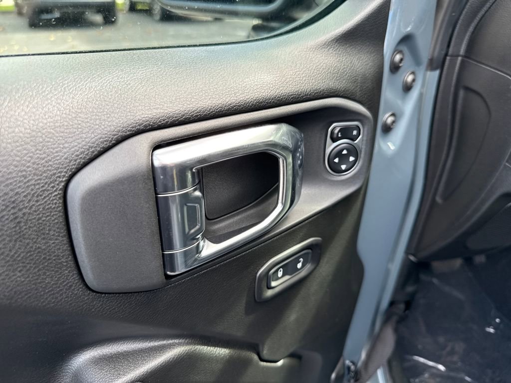 New 2025 Jeep Wrangler Sport S image 12