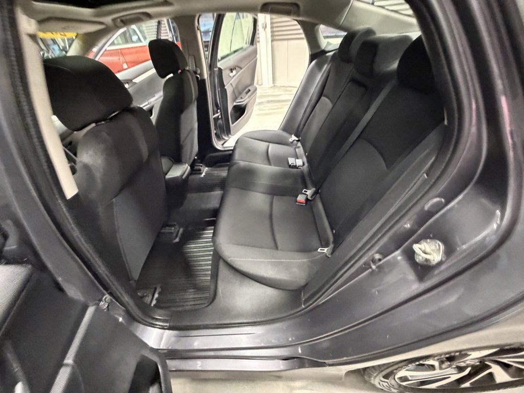 Used 2018 Honda Civic EX image 47