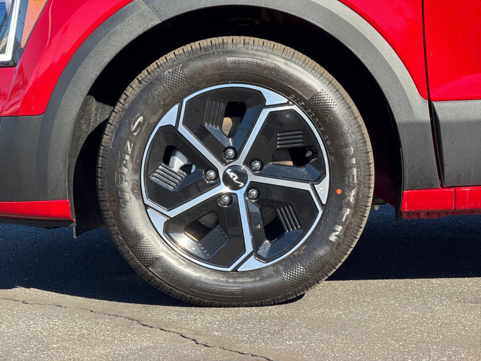 New 2025 Kia Niro EX image 34