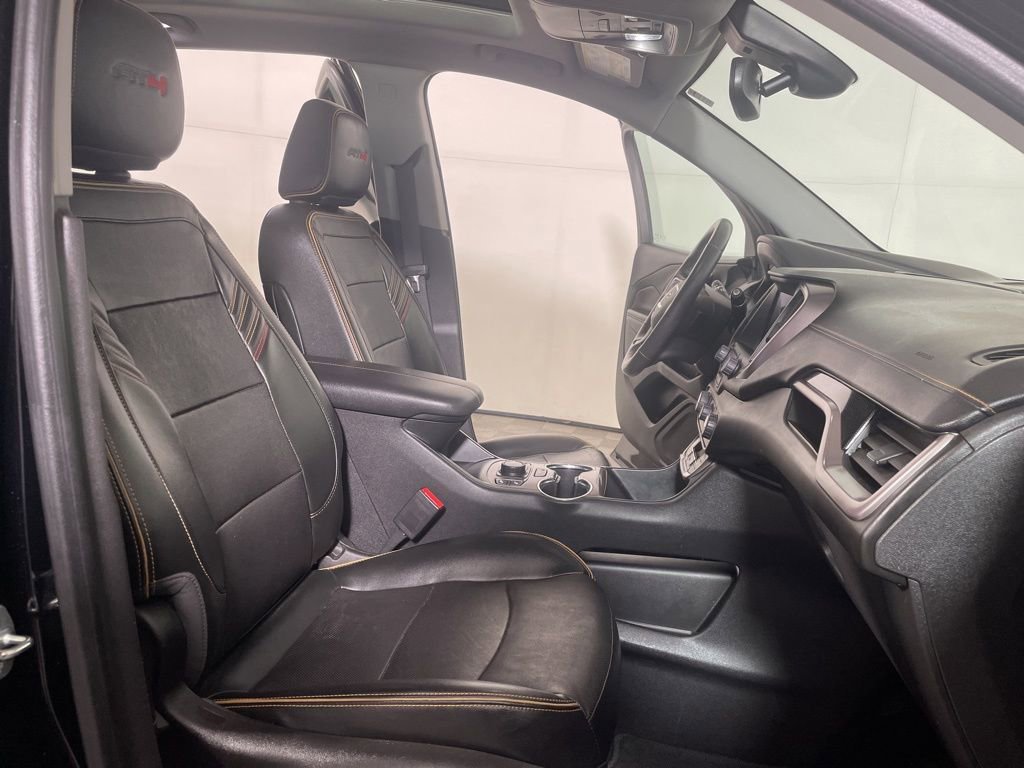 Used 2022 GMC Terrain AT4 w/ Infotainment Package II image 23