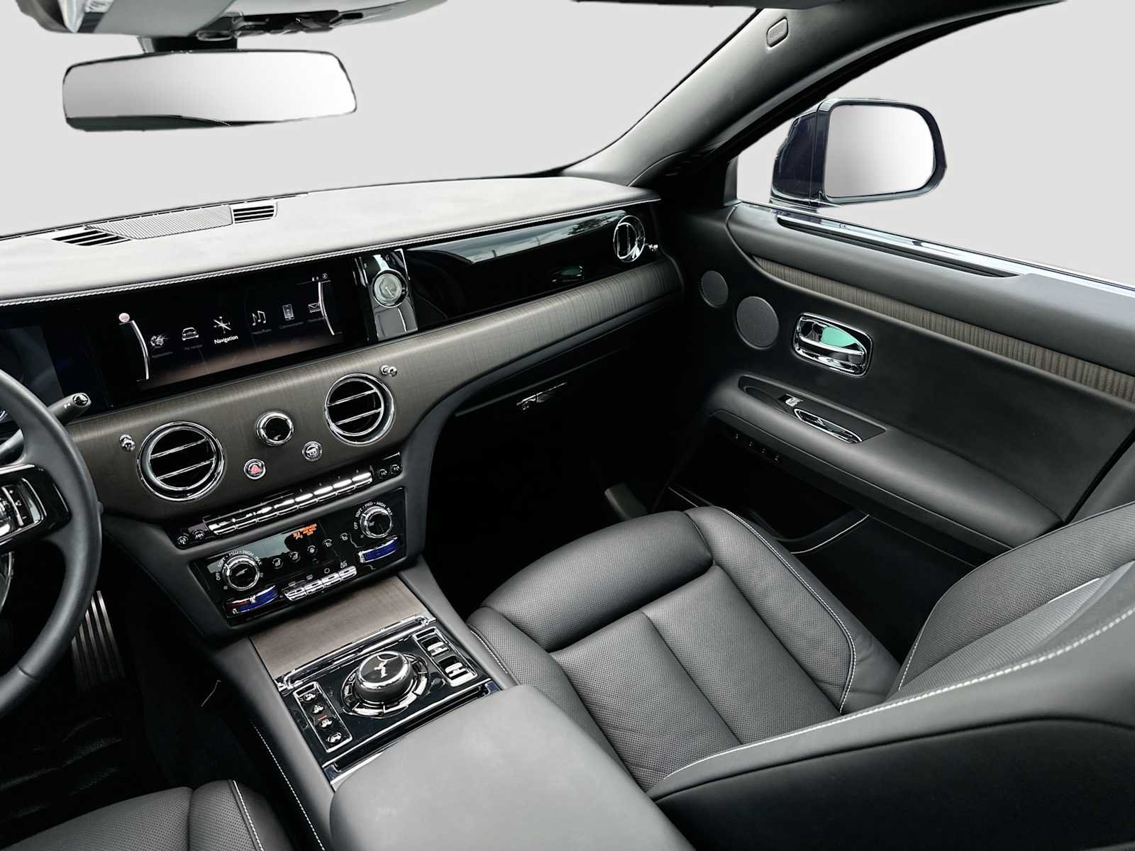 Used 2022 Rolls-Royce Ghost AWD/4WD image 24