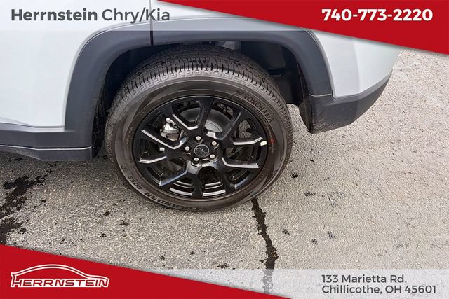 New 2026 Jeep Compass Latitude AWD/4WD image 13