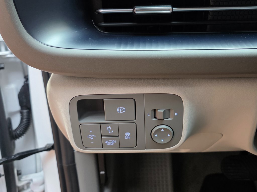 Certified 2025 Hyundai Ioniq 6 SEL image 26