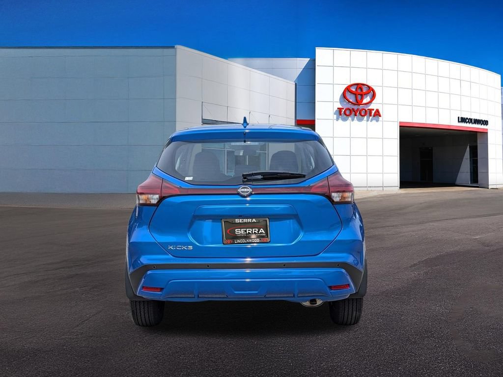 Used 2025 Nissan Kicks Play S FWD image 11