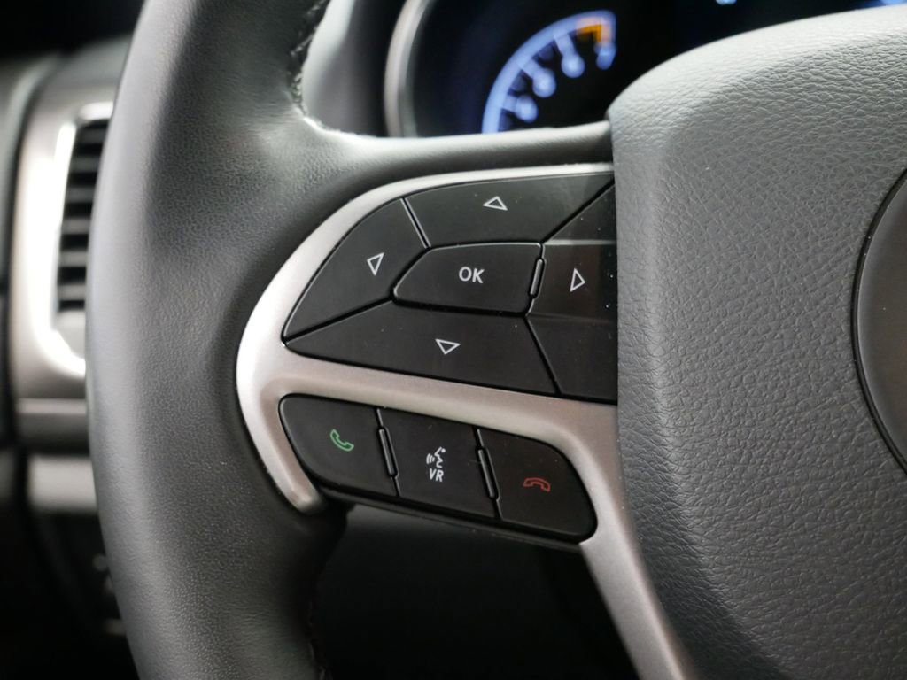 Certified 2022 Jeep Grand Cherokee Laredo X image 25