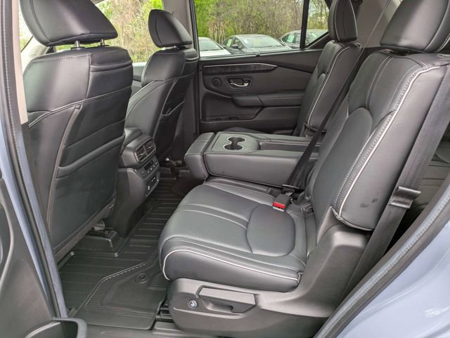 Used 2024 Honda Pilot Elite image 16