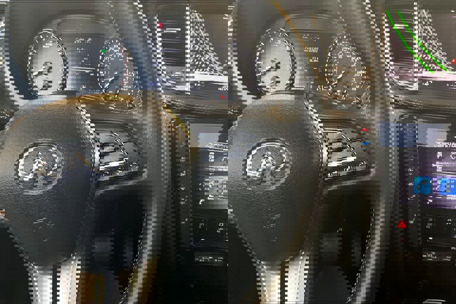 Used 2020 INFINITI QX50 Luxe w/ Navigation Package image 20