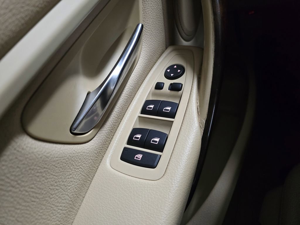 Used 2014 BMW 328i Sedan image 23