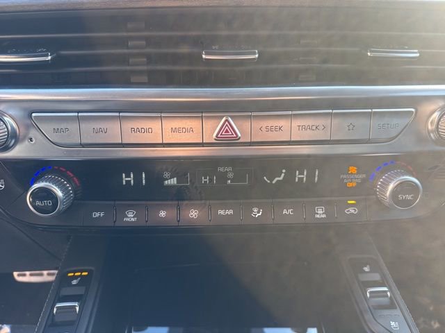 Used 2021 Kia Telluride SX w/ SX Prestige Package image 23