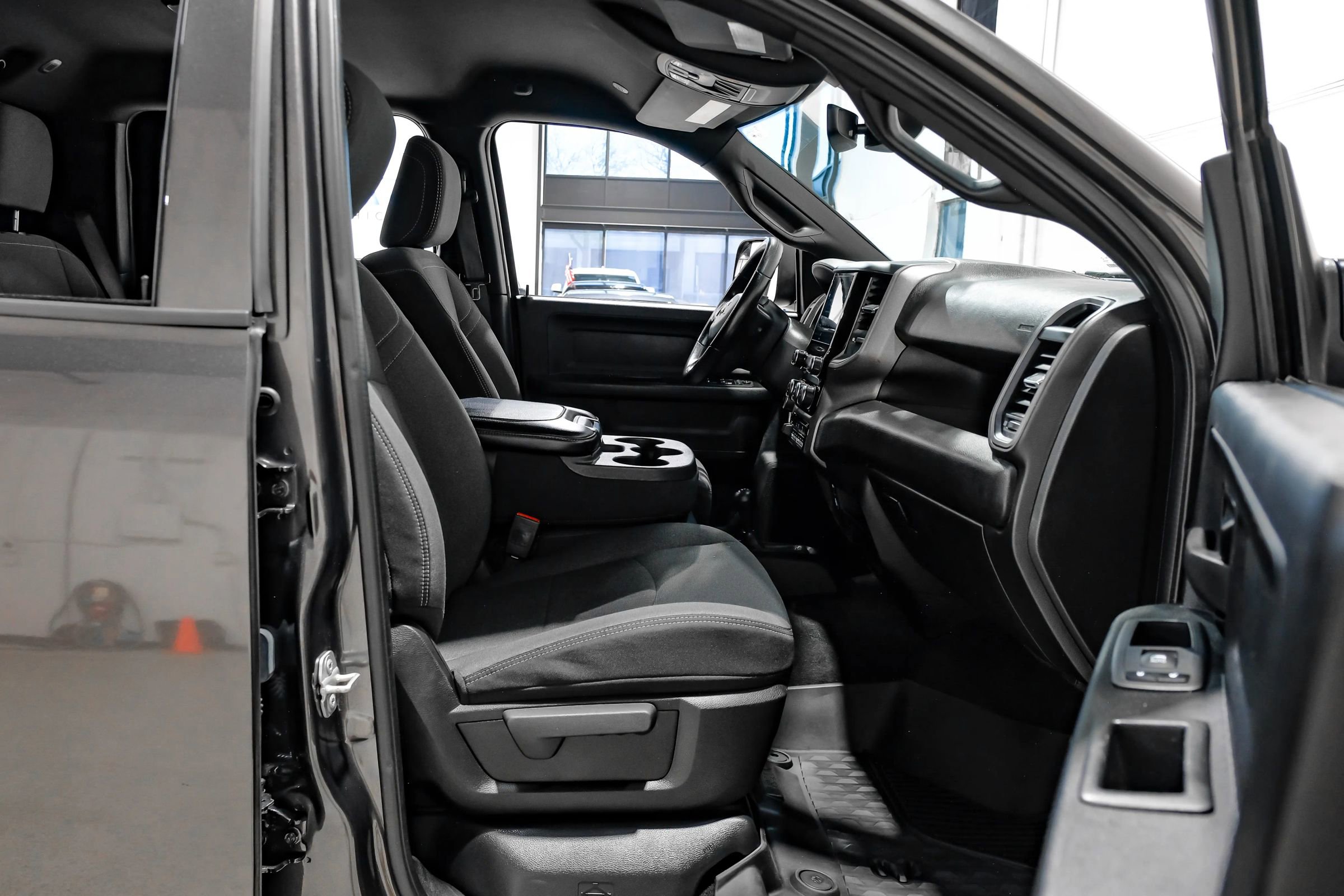 Used 2022 RAM 2500 Tradesman image 40