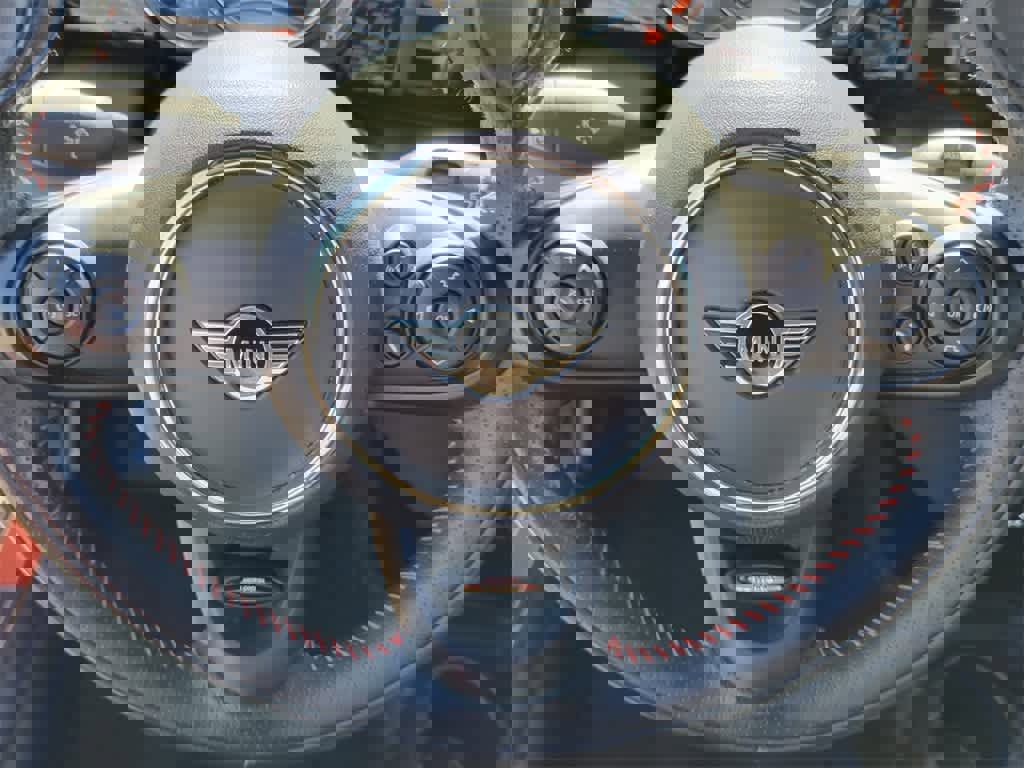 Used 2021 MINI Cooper S image 17