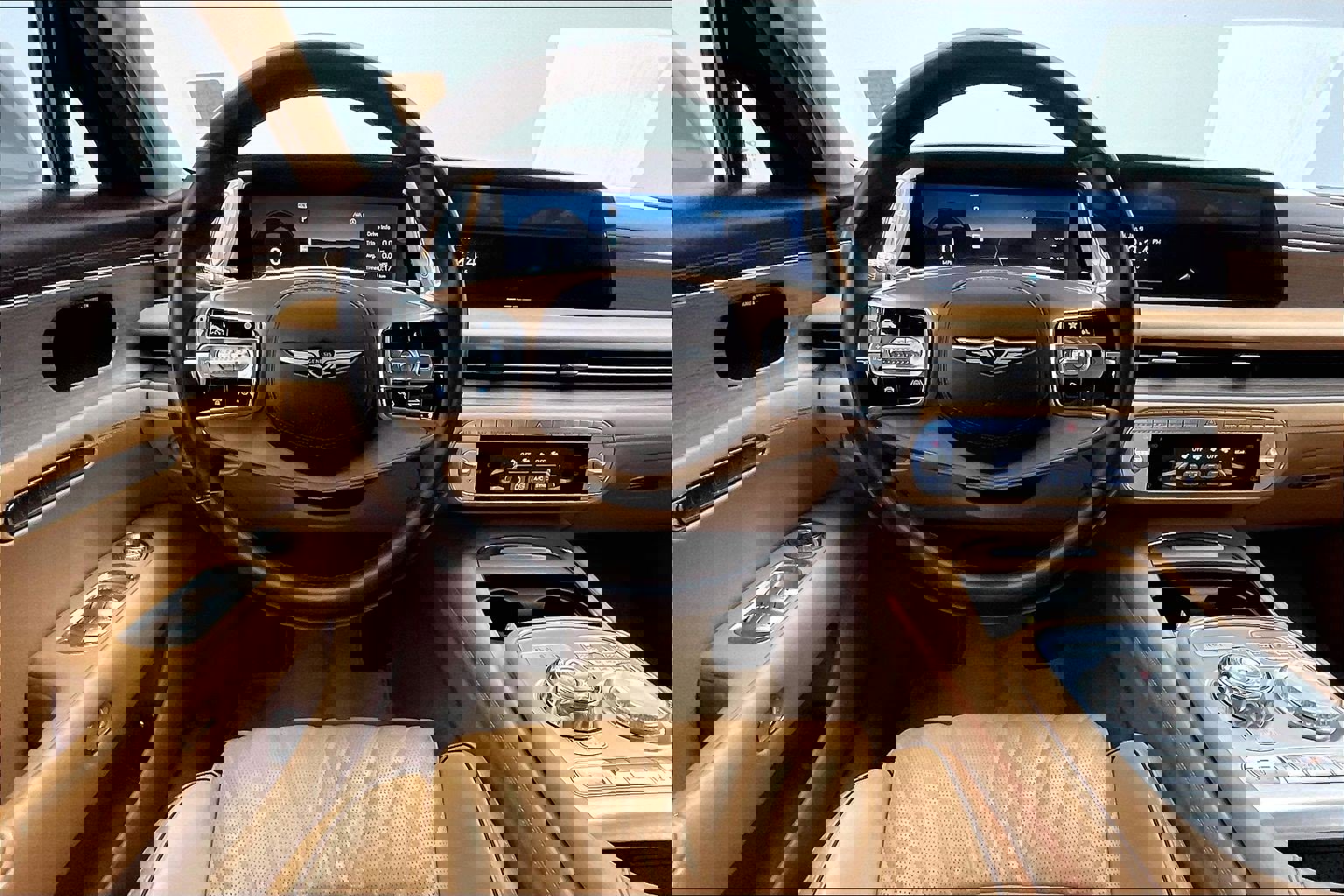 Used 2023 Genesis G90 3.5T image 3