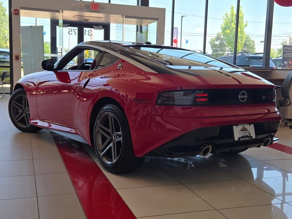 New 2026 Nissan Z Sport w/ Floor Mat Package RWD image 10