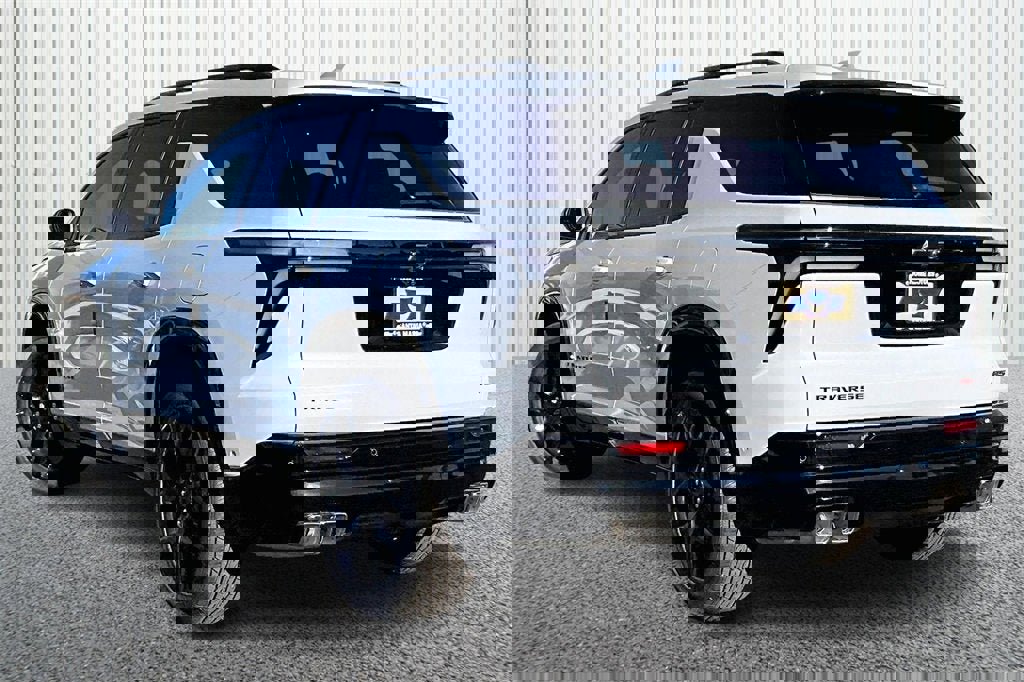 New 2026 Chevrolet Traverse RS image 8