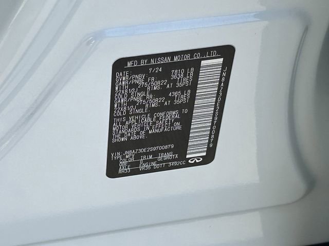 Certified 2025 INFINITI QX80 Sensory w/ Exterior Package AWD/4WD image 29