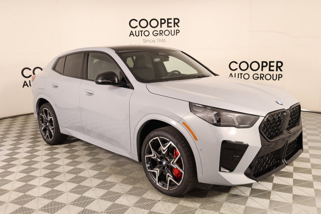 New 2026 BMW X2 xDrive28i w/ Technology Package
