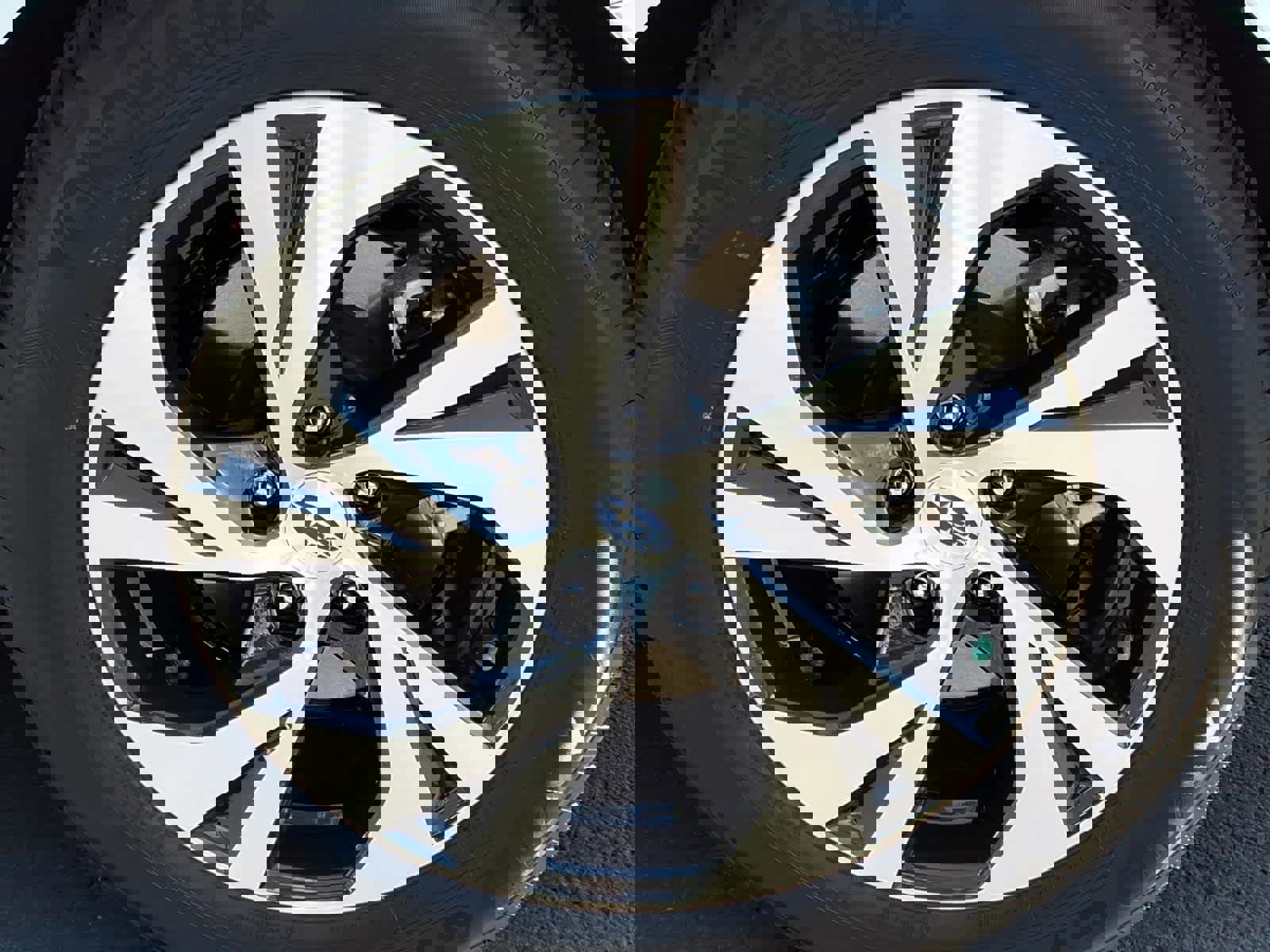 Certified 2025 Subaru Legacy Premium w/ Popular Package #1A image 12