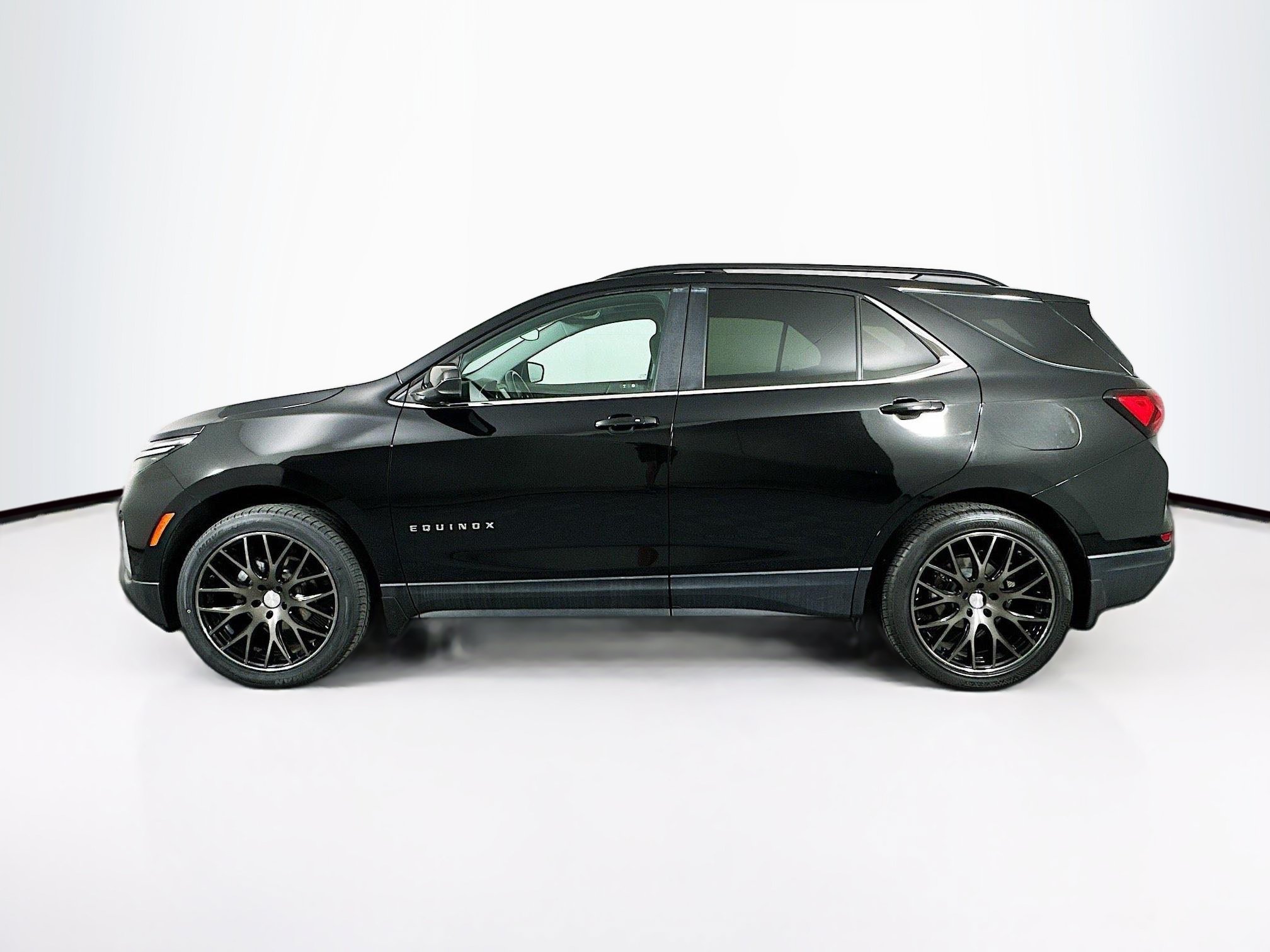 Used 2022 Chevrolet Equinox LT AWD/4WD image 4