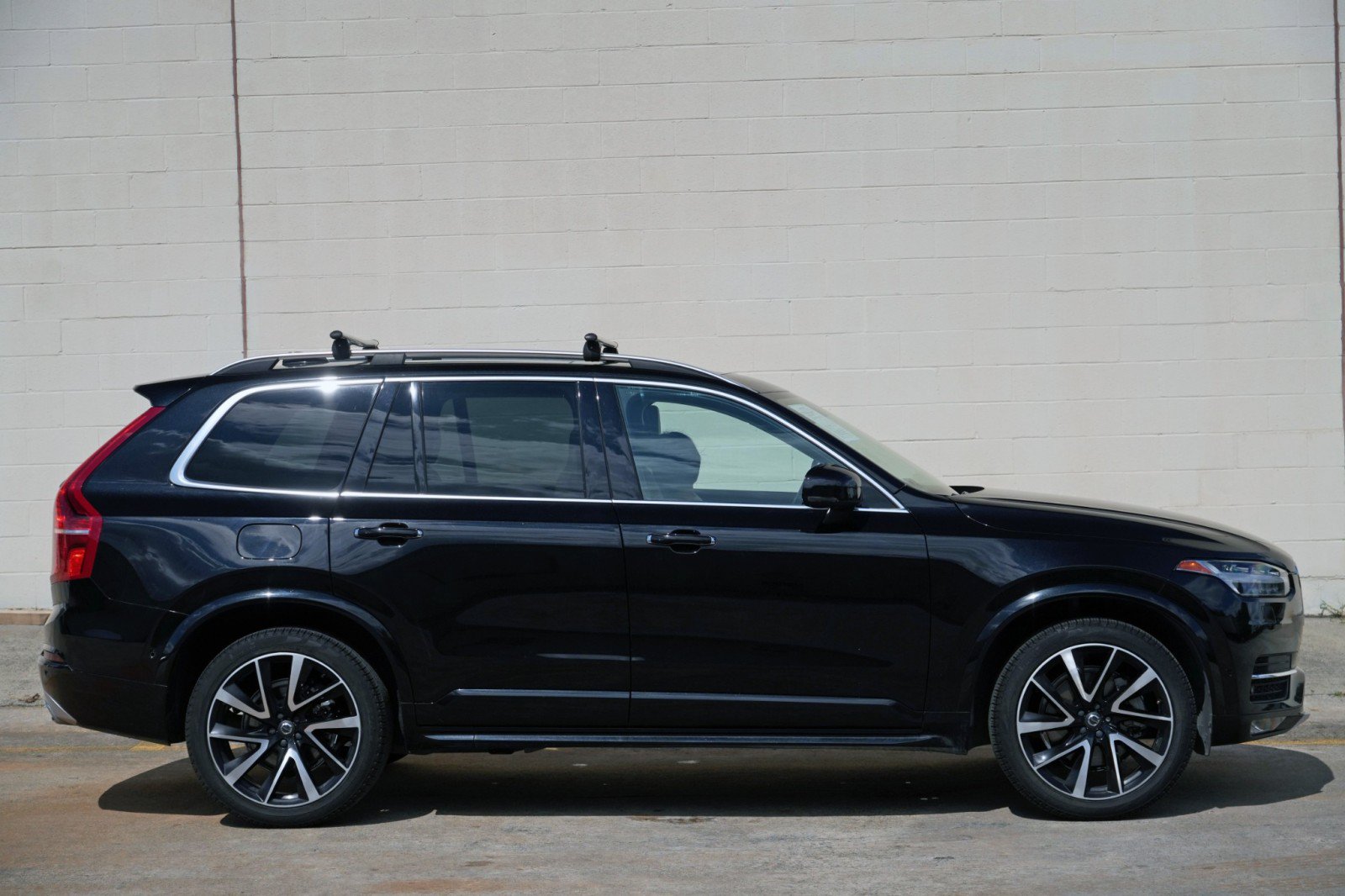Used 2019 Volvo XC90 T6 Momentum w/ Advanced Package AWD/4WD image 50
