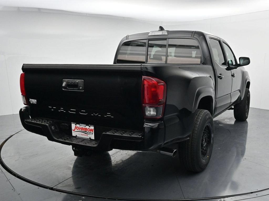 Used 2023 Toyota Tacoma SR AWD/4WD image 6