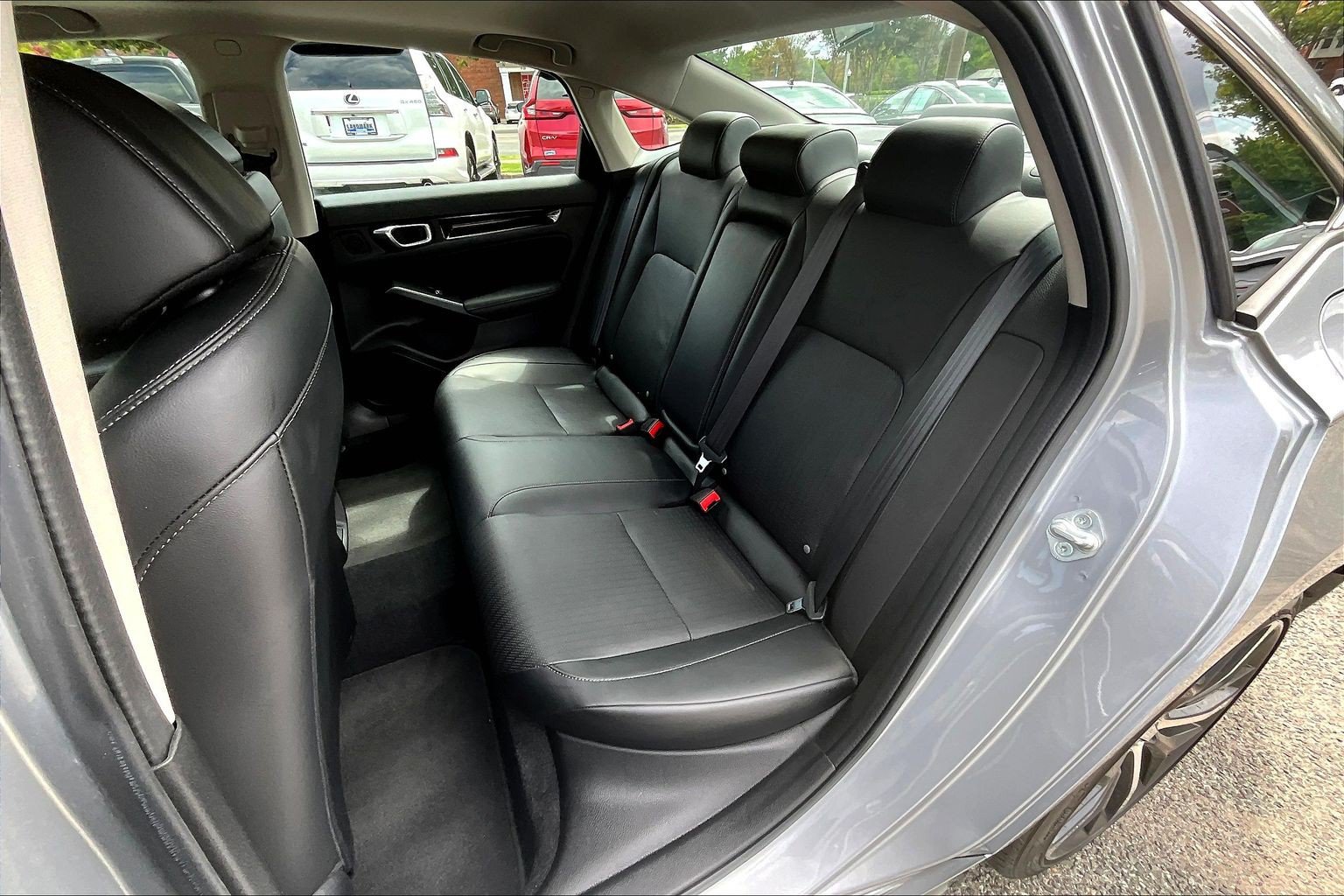 Used 2023 Honda Civic Touring image 28
