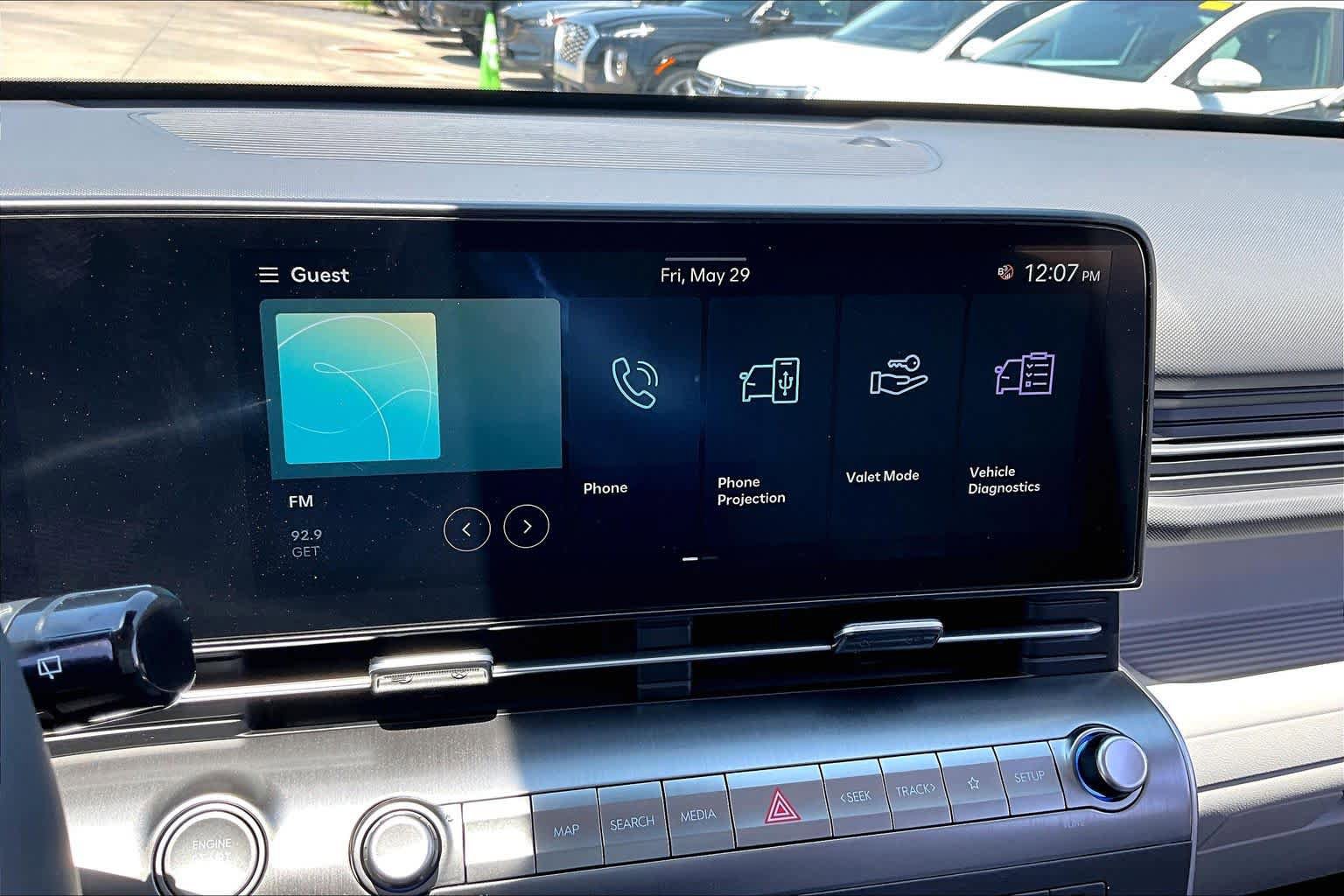 Certified 2025 Hyundai Kona SEL AWD/4WD image 47