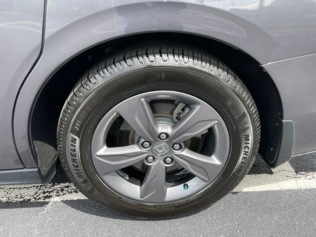 Certified 2024 Honda Odyssey EX image 46