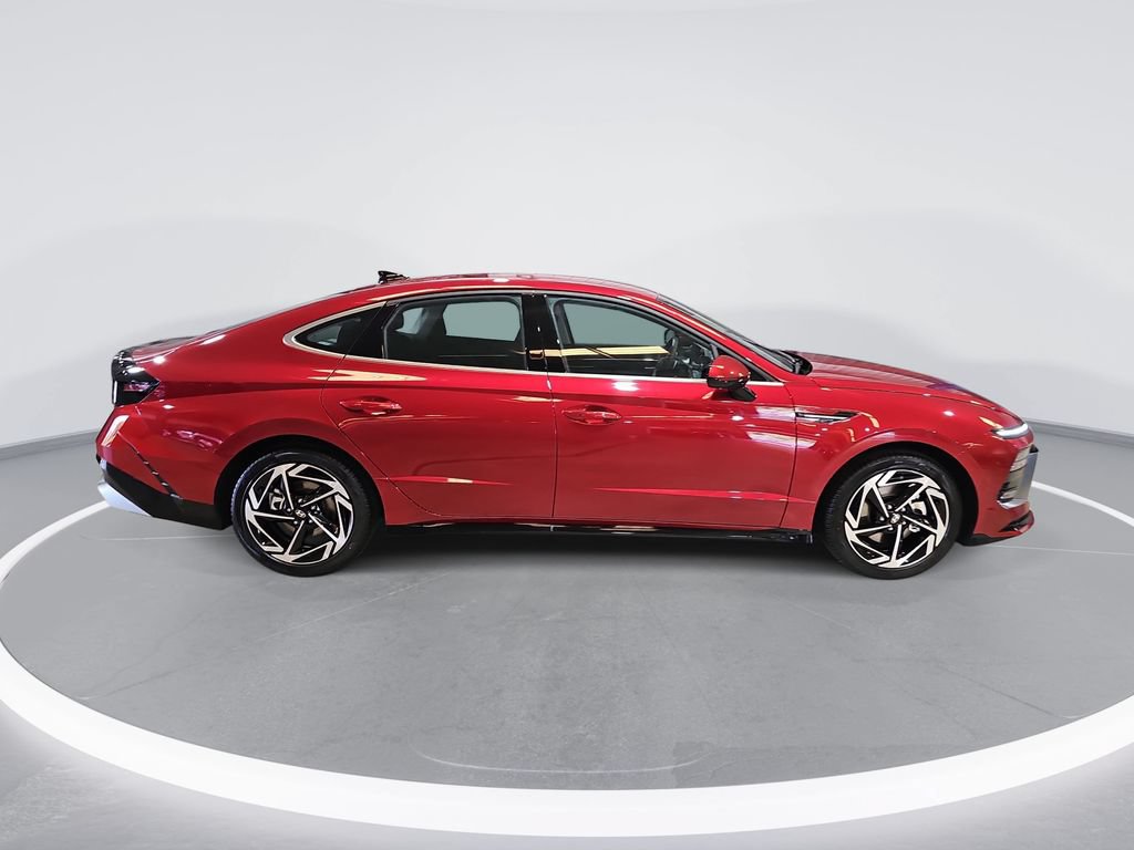 New 2026 Hyundai Sonata SEL AWD/4WD image 4