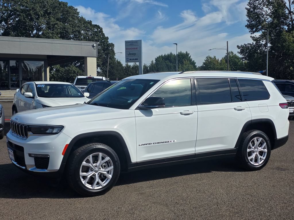 Used 2021 Jeep Grand Cherokee L Limited AWD/4WD image 29