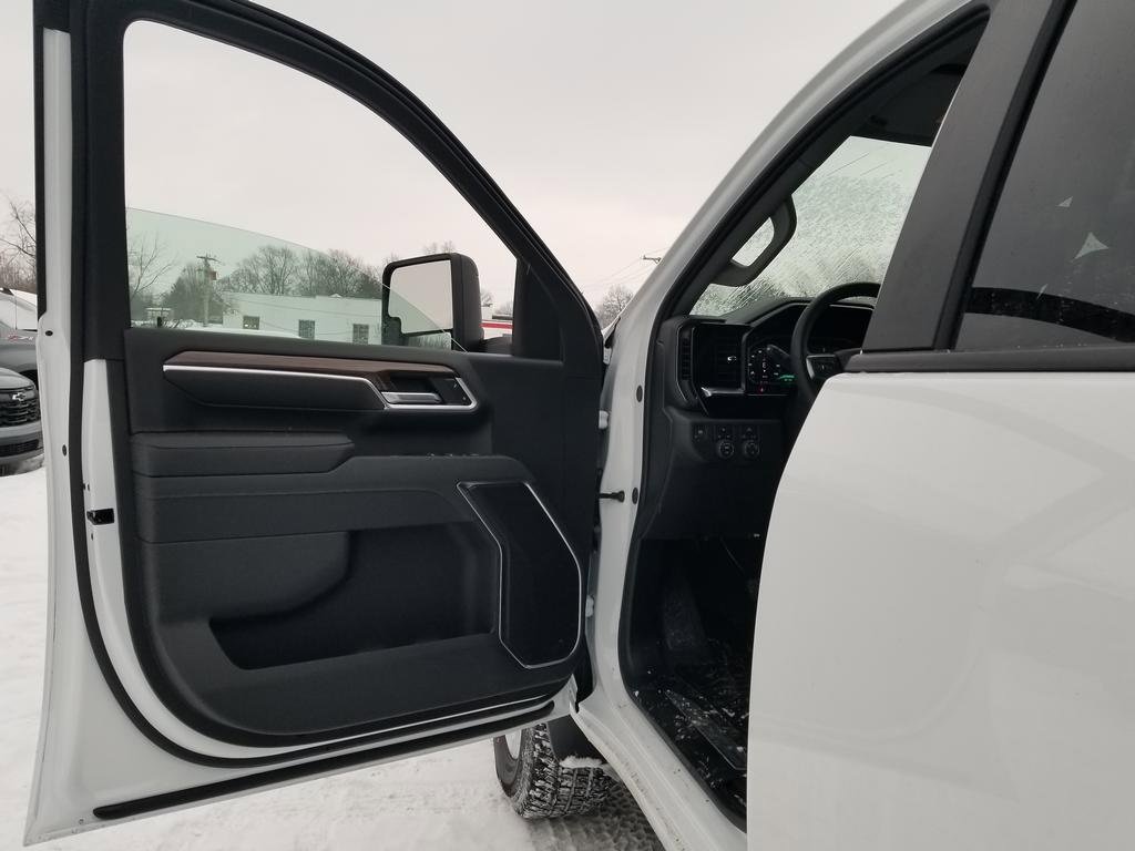 New 2026 Chevrolet Silverado 3500 LT w/ Snow Plow Prep/Camper Package image 14