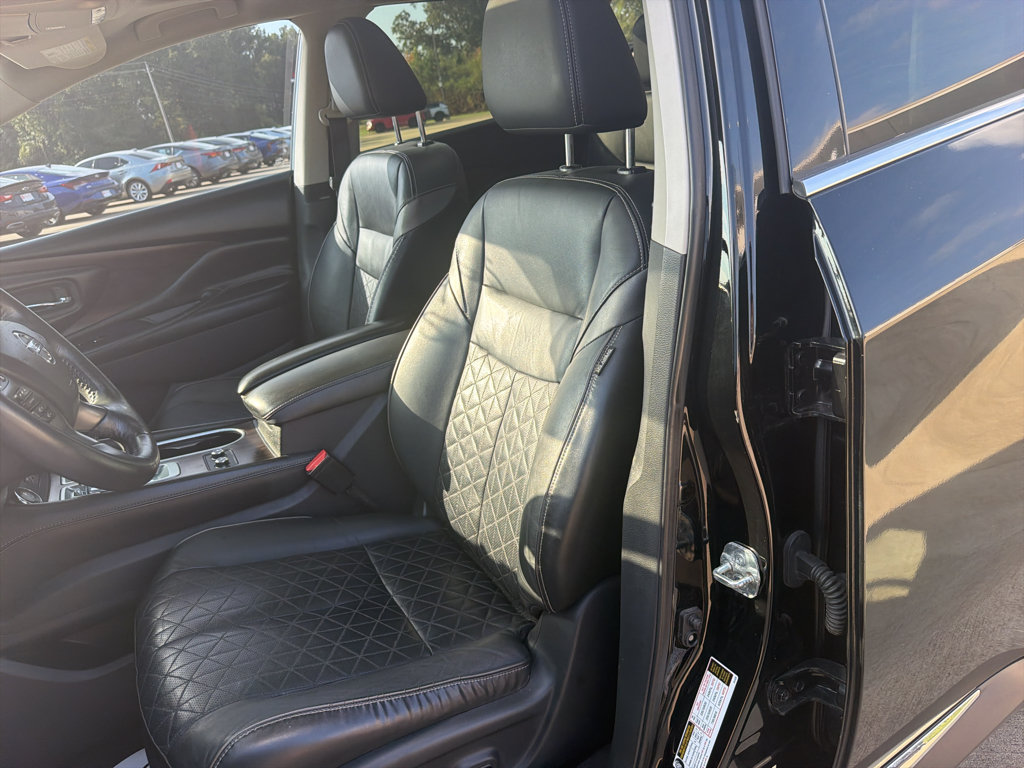 Used 2019 Nissan Murano Platinum FWD image 12