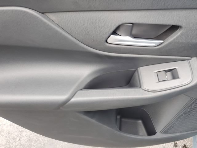 New 2026 Nissan Sentra SV w/ SV Convenience Package FWD image 18