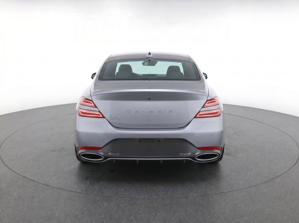 Used 2025 Genesis G70 2.5T image 7