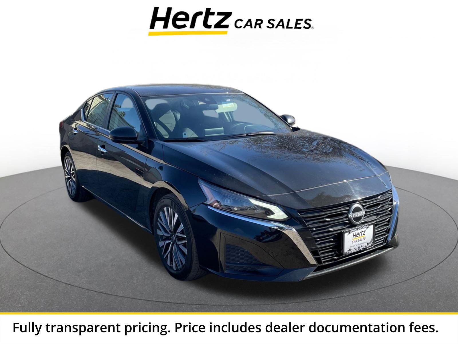 Used 2025 Nissan Altima 2.5 SV FWD image 1