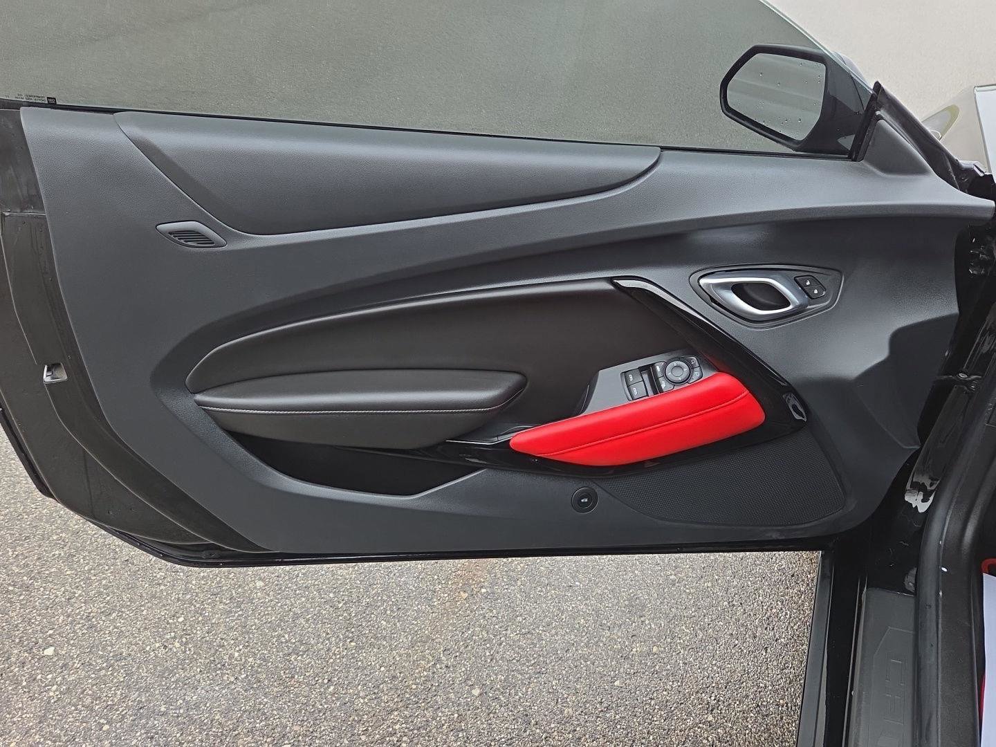 Used 2022 Chevrolet Camaro LT w/ Redline Edition RWD image 15