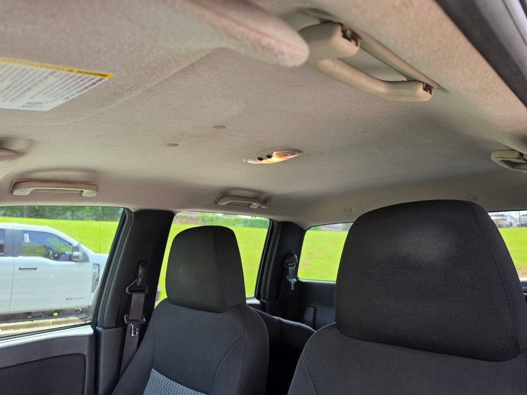 Used 2011 GMC Canyon SLE RWD image 30