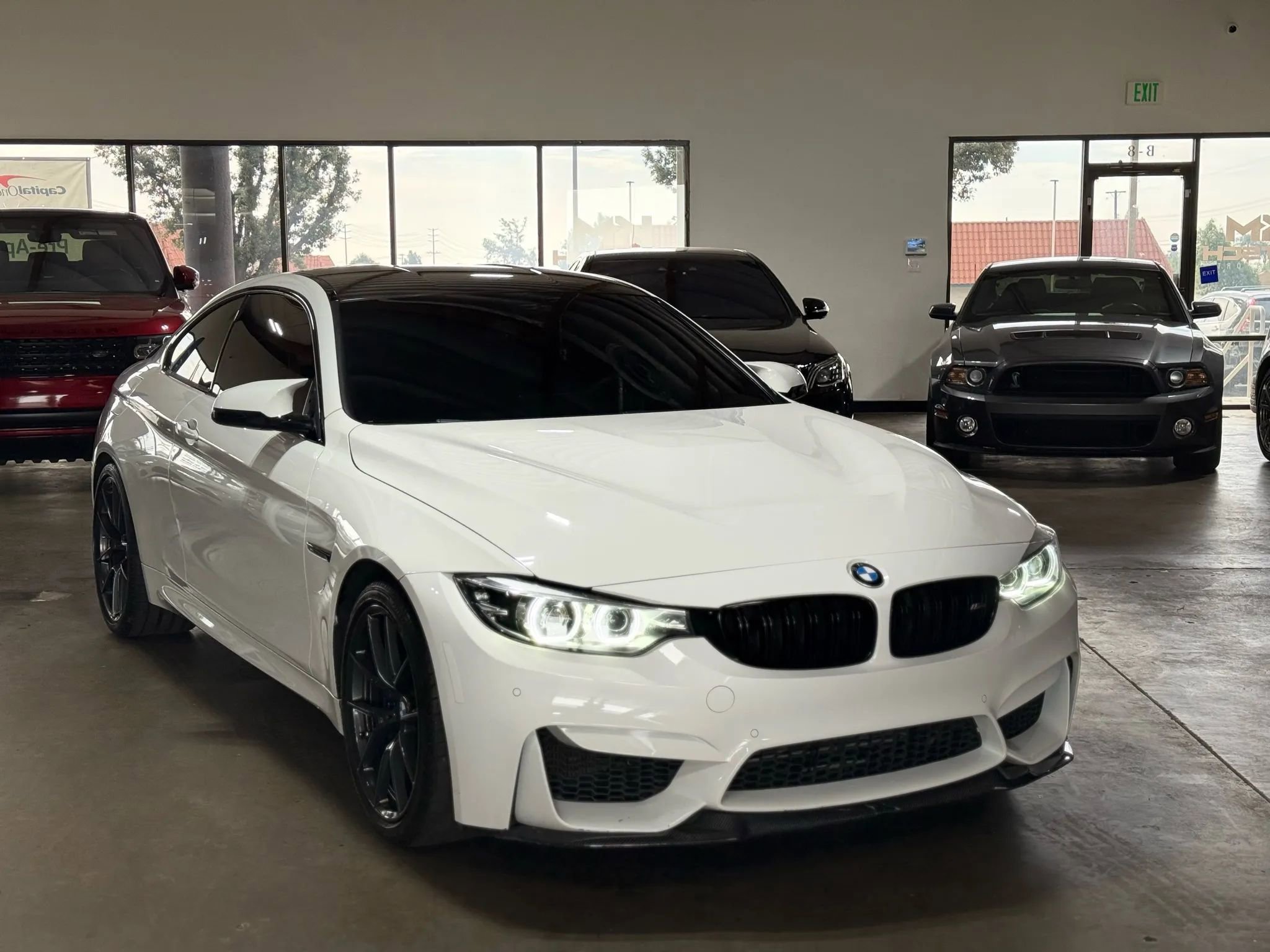 Used 2019 BMW M4 CS image 2