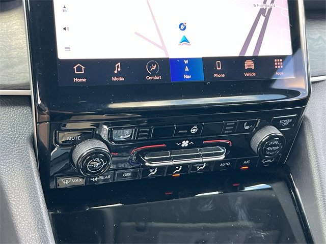 Used 2022 Jeep Grand Cherokee Limited 4xe image 27