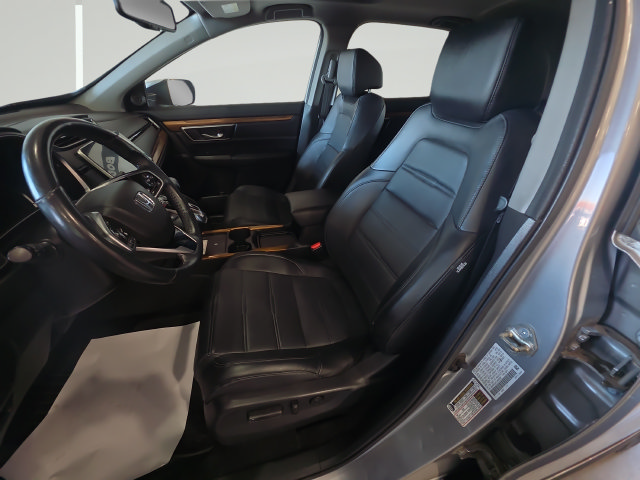 Used 2020 Honda CR-V Touring image 12