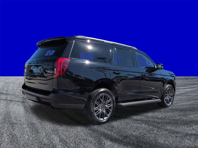 New 2026 Ford Expedition Platinum w/ Stealth Appearance Package AWD/4WD image 4