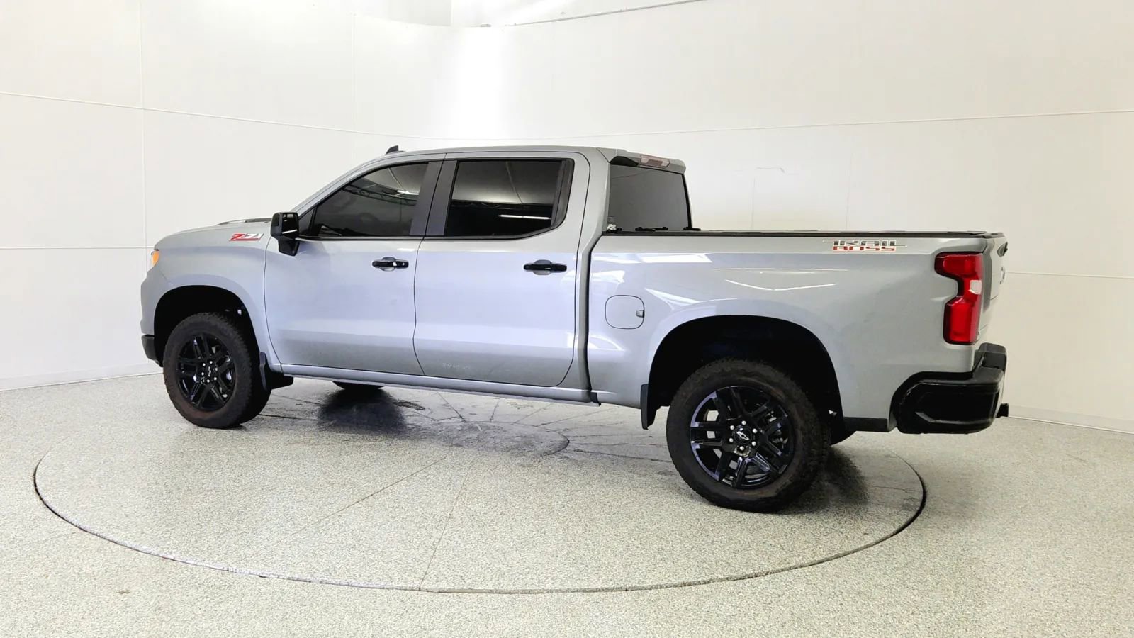Used 2025 Chevrolet Silverado 1500 LT Trail Boss image 5