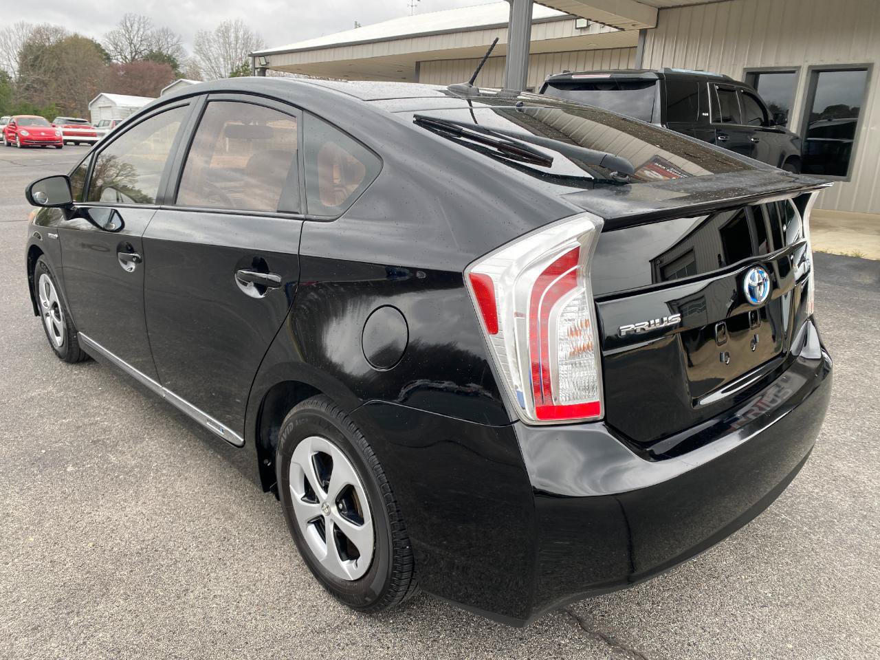 Used 2012 Toyota Prius Two FWD image 3