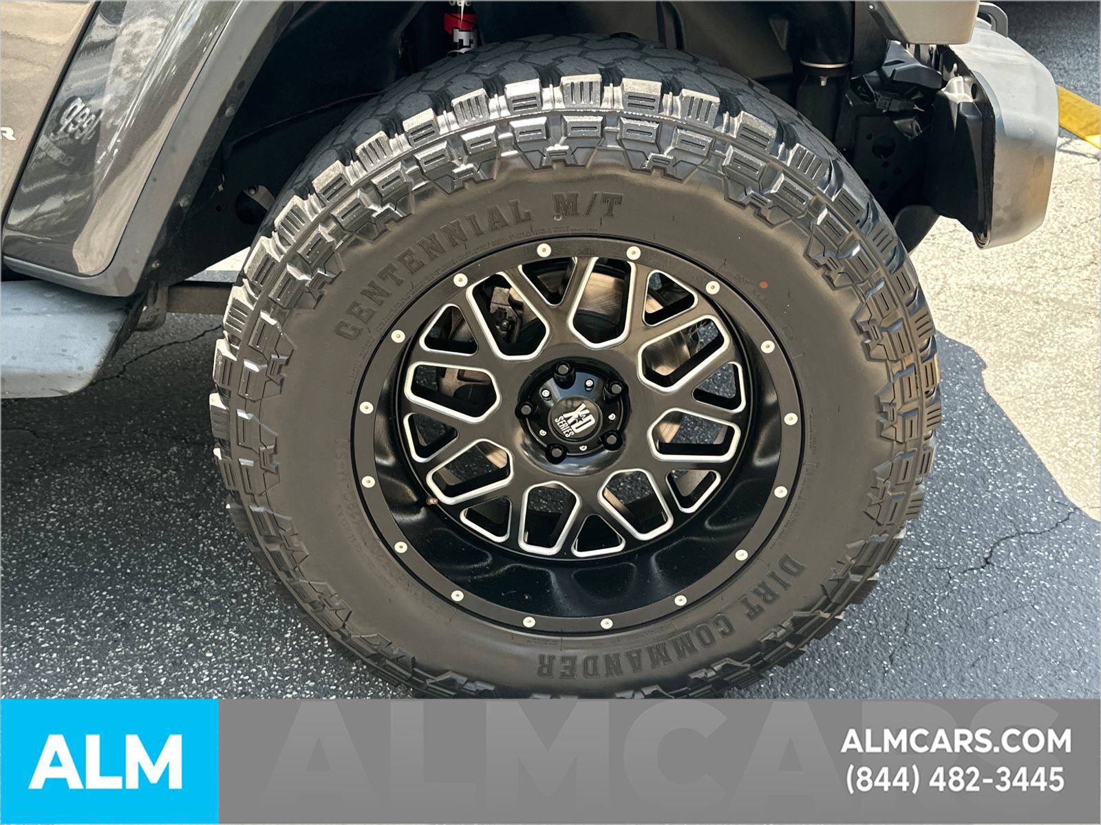 Used 2020 Jeep Gladiator Overland AWD/4WD image 14