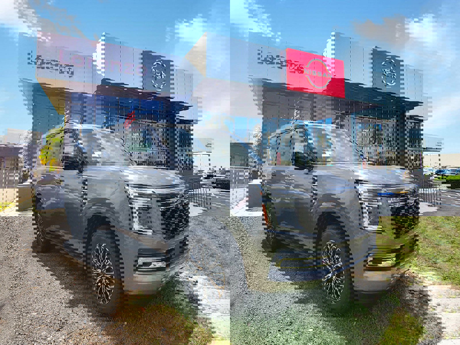 New 2025 Nissan Armada SL w/ Captain's Chari Seat Package image 3