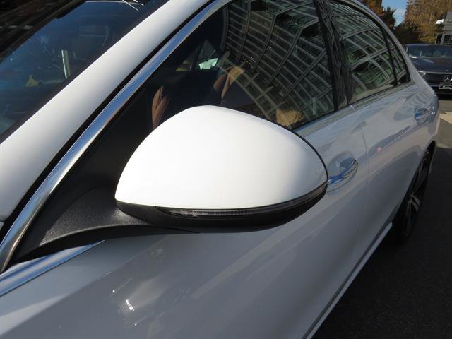 Used 2025 Mercedes-Benz C 300 4MATIC Sedan image 23