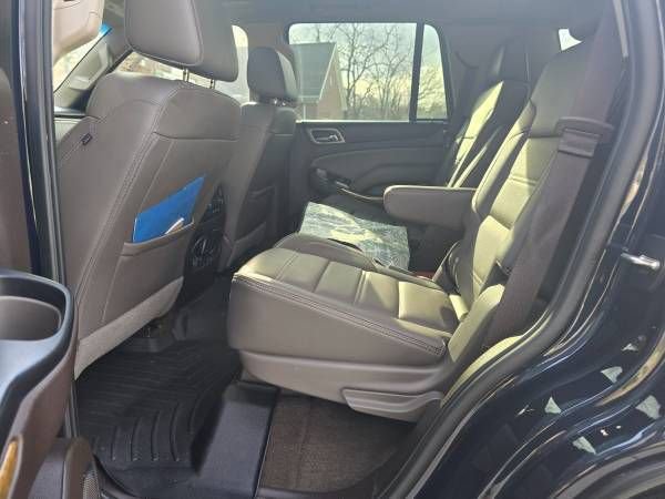 Used 2017 GMC Yukon Denali w/ Open Road Package image 4